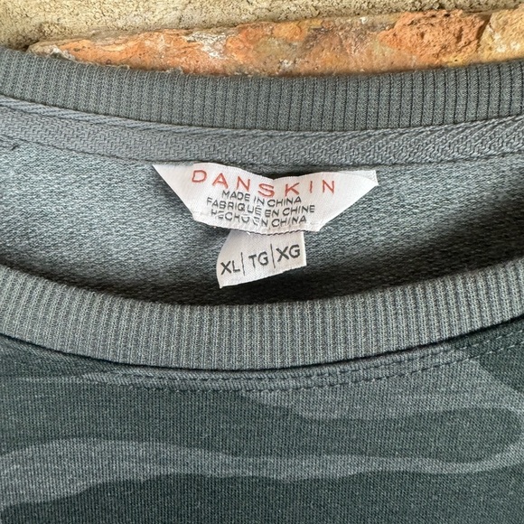 Premium Danskin Dark Camo Pullover - Picture 2 of 3